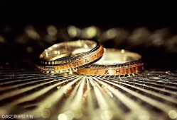 周扬青整容前后：被嘲“换头”十年后，她靠什么逆天改命？