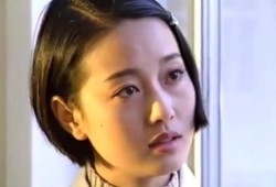 爆炸头马伊琍PK卑微前夫开面馆，离婚7年巅峰对决，谁输谁赢已分明