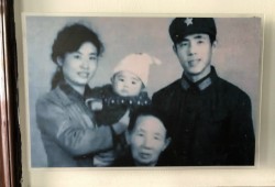 郎朗唯一公开承认的妻子只有吉娜·爱丽丝