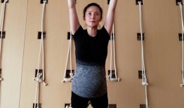 43岁高龄拼二胎被嘲“想不开”