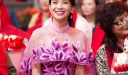 从舞台焦点到文娱舵手 栗坤的华丽跨界之旅