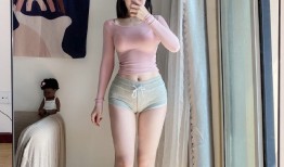 沙漏身材：穿越时光的曲线魅力