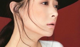 蒋欣时尚芭莎大片演绎魅惑光影优雅风姿