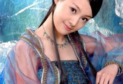 灵眸顾盼 清韵天成