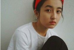 家世无靠，实力成王：张子枫凭啥站上00后演员金字塔尖？