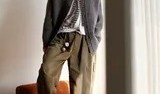 马柏全卷毛发型温暖居家写真尽显清新大男孩悠闲魅力