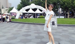 荧幕后的星光佘雅静镜头下的时尚绽放与人生乐章