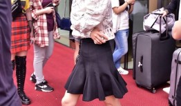 光影下的多面绽放杨紫时尚蜕变之旅