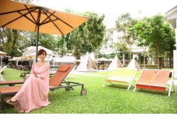 胡静庄园生活显富态自在榴莲园中展从容人生