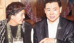 刘銮雄为她离婚却始终不娶，李嘉欣20年豪门路输在哪